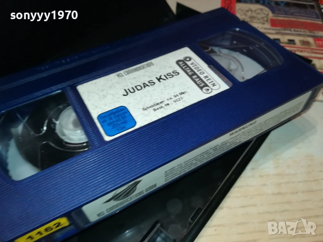 JUDAS KISS-ORIGINAL VHS VIDEO TAPE-ВНОС GERMANY 2609251648, снимка 2 - Други жанрове - 51848866