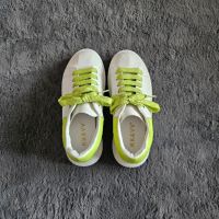 Бели спортни обувки с неон зелено, снимка 9 - Маратонки - 45808345