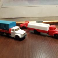 Стари пластмасови камиони за макети, диорами., снимка 3 - Колекции - 45369281