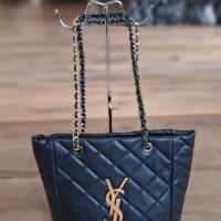 Yves Saint Laurent дамски чанти висок клас , снимка 11 - Чанти - 45811985