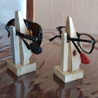 Две индийски дървени стойки за очила от дърво манго, ръчна изработка, снимка 3 - Други - 45434784