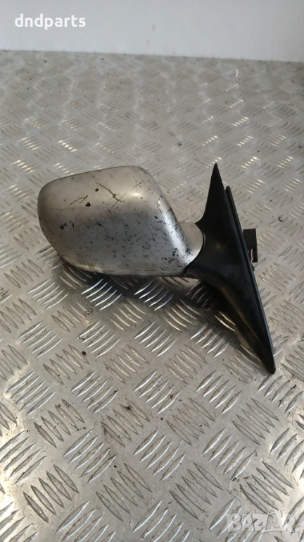 Дясно огледало Audi A4 B5 1995г., снимка 1