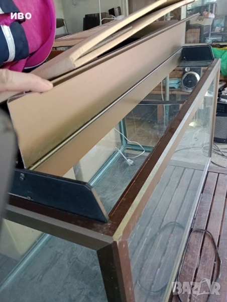 Продавам аквариум+2 филтъра , снимка 1