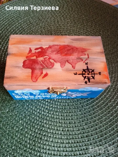 Ръчно изработена дървена кутия - Travel, снимка 1