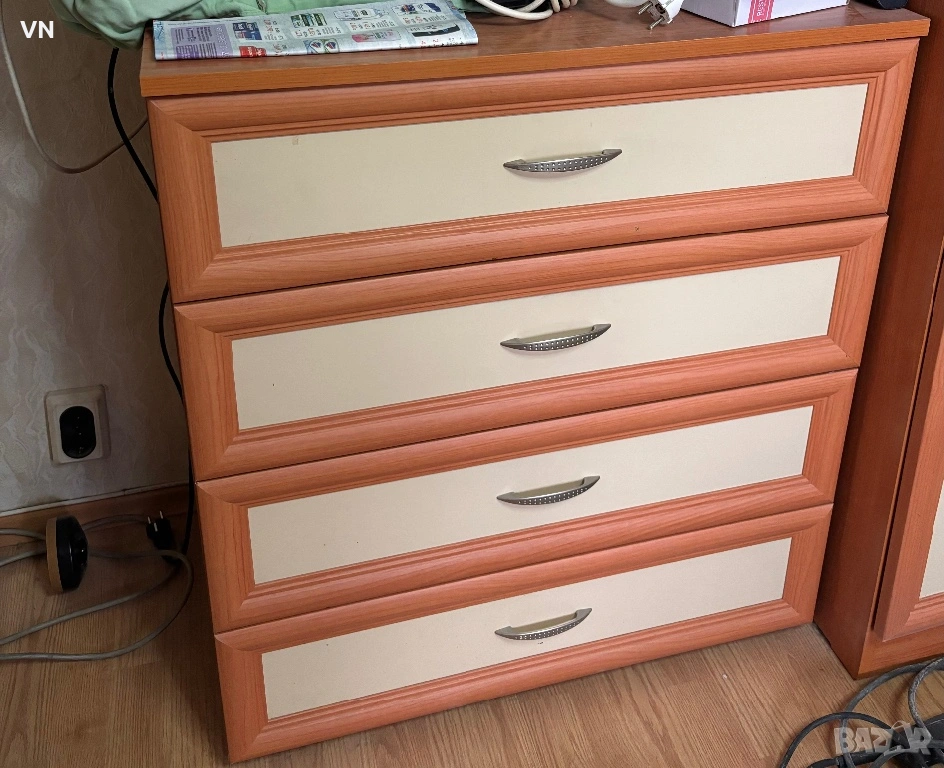 Продават се скрин + шкаф , снимка 1