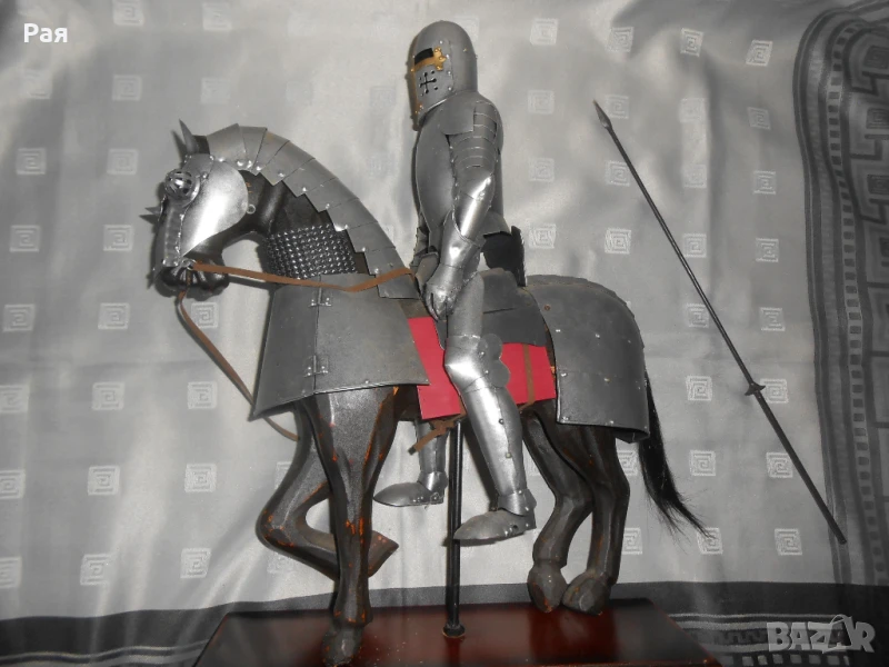 Рицар на кон от 70 -те години, снимка 1