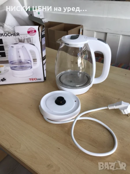 Стъклена кана Tectro бяла, снимка 1