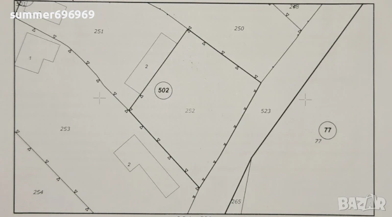 Имот в село Леново с площ 638 кв. м., снимка 1