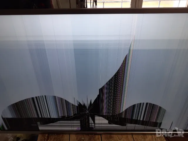 Нов счупен Philips 43PUS7555/12