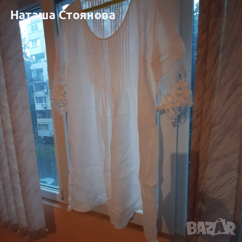 Фина кенарена блуза с ръчна дантела