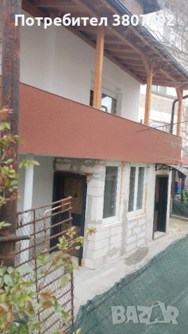 Отдава се  под наем Самостоятелен етаж от къща със собствен  вход,разположен  в Супер център , снимка 3 - Етаж от къща - 54033752