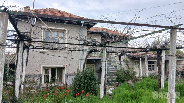 Къща със двор близо до Пловдив , снимка 4 - Къщи - 54232770