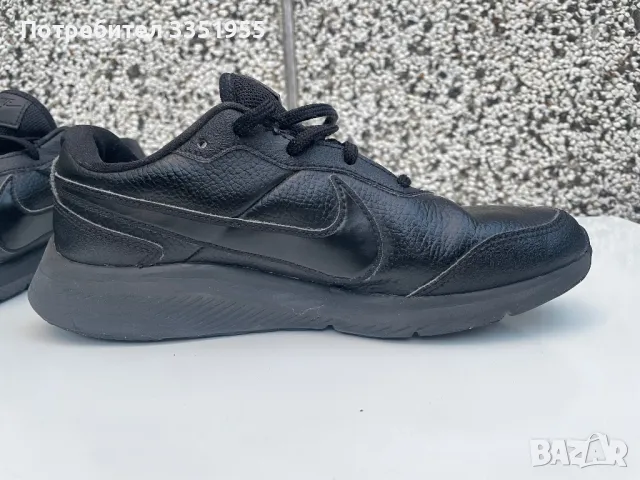 Кожени маратонки NIKE 38, снимка 5 - Маратонки - 47242075