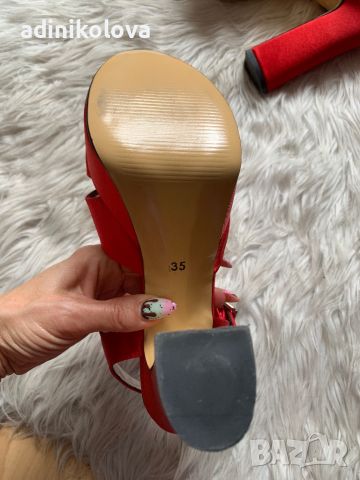 Нови червени сатенени сандали с дебел ток, снимка 5 - Сандали - 46397347