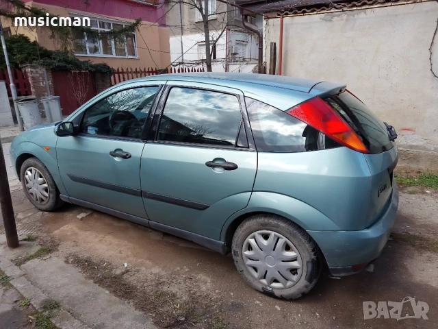 Ford Focus 1.6 бензин и газ, снимка 5 - Автомобили и джипове - 53990141