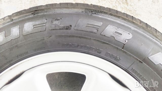 1 брой Зимна гума Bridgestone Dueler 205/70/15, снимка 4 - Гуми и джанти - 45699919