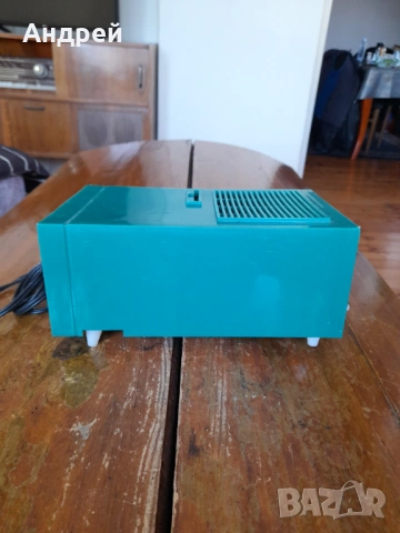 Стар прожекционен апарат ФД 2, снимка 2 - Антикварни и старинни предмети - 53988687