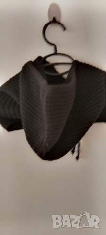 Кожен шал,яка. Ръкавици. Лента за глава. Шапка , снимка 8 - Шалове - 53040409