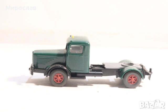 WIKING HO 1/87 BUSSING ВЛЕКАЧ КАМИОН МОДЕЛ
