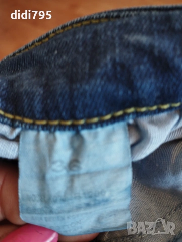 Дамски дънки, снимка 3 - Дънки - 53846931