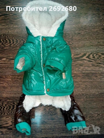 Кучешки дрешки размер L-M/подходящи за мопс 6-8кг.