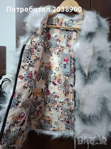 Пухен Елек, снимка 3 - Елеци - 52668982