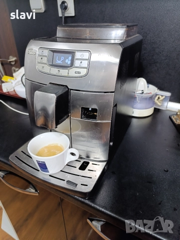 Кафемашина робот Saeco Intelia, снимка 11 - Кафемашини - 52712959