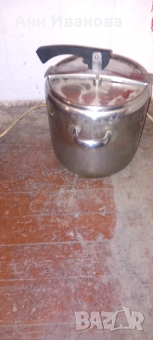 Тенджера под налягане 6литра