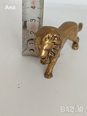 Красив бронзов лъв , снимка 1 - Антикварни и старинни предмети - 46395385