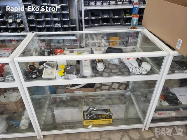 Алуминиеви щандове, остъклени  в/ш/д 85/50/100 см., снимка 1