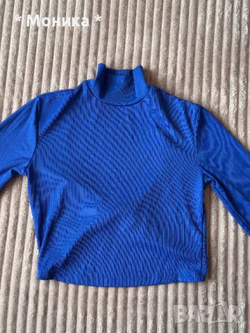 Синя блуза Bershka, снимка 2 - Блузи с дълъг ръкав и пуловери - 49664912