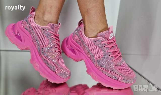 Nike дамски маратонки , снимка 2 - Маратонки - 51731472