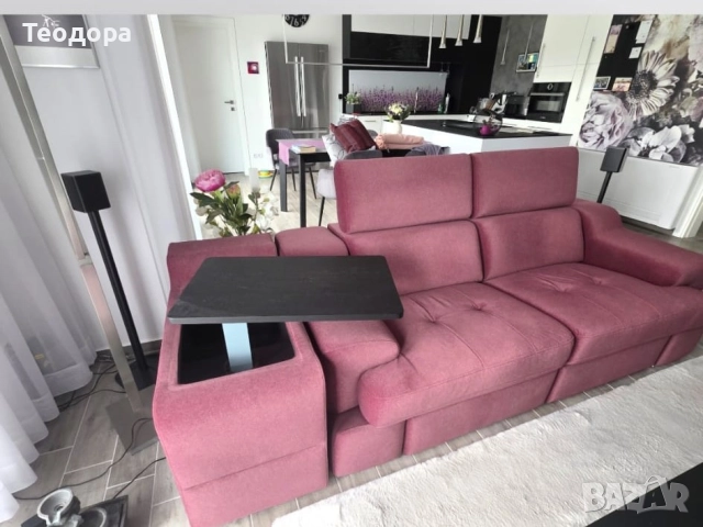 Диван, снимка 2 - Дивани и мека мебел - 52476598