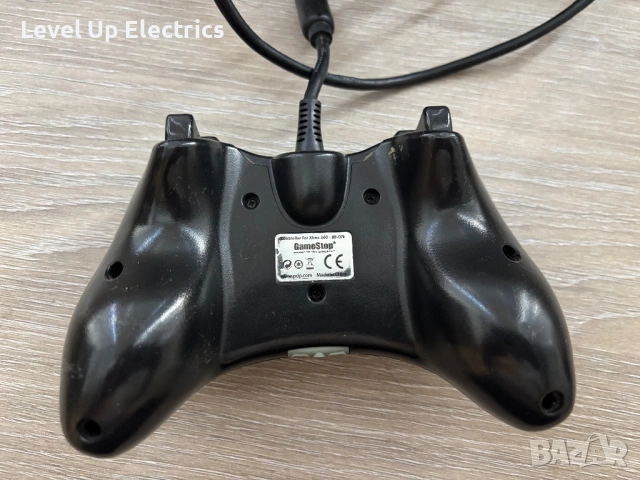 Xbox 360 джойстик GameStop, снимка 3 - Аксесоари - 53976017