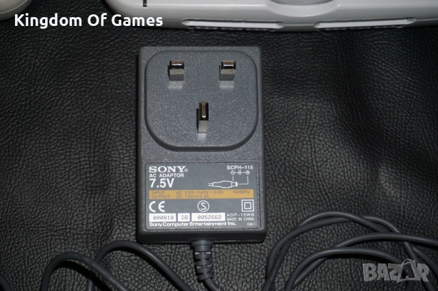 Два Оригинални PS1 Контролера/Оригинален Захранващ Адаптер за PS1/Оригинален AV Кабел за PS1 и PS2/, снимка 6 - PlayStation конзоли - 50079214