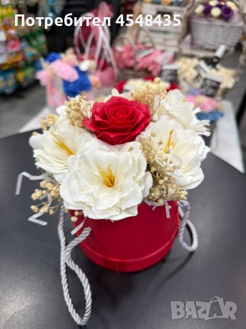 Подаръчни кутии, кошници и букети от изкуствени цветя, снимка 5 - Други - 53665069