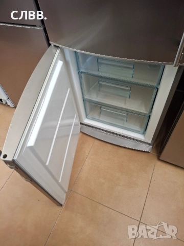 Продавам хладилник PRIVILEG , снимка 3 - Хладилници - 52129575