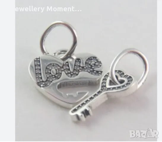 Сребърен талисман Pandora 925 Double Splittable Heart & Key Charm , снимка 4 - Гривни - 47082417