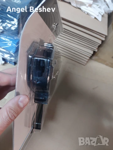 Уред за почистване на велосипедна верига + обезмаслител B-TWIN, снимка 9 - Аксесоари за велосипеди - 51274190