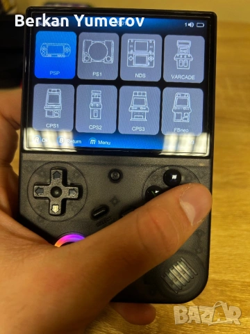 ANBERNIC RG 40XXV – като нова + калъф и протектор, снимка 3 - Други игри и конзоли - 53940219