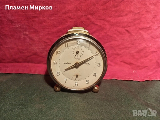 Антикварен будилник Junghans Trivox