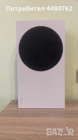 Xbox series S в отлично състояние , снимка 2 - Друга електроника - 52789401