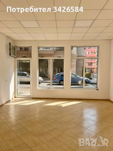 Търговско помещение в Поморие, снимка 2 - Магазини - 52307119