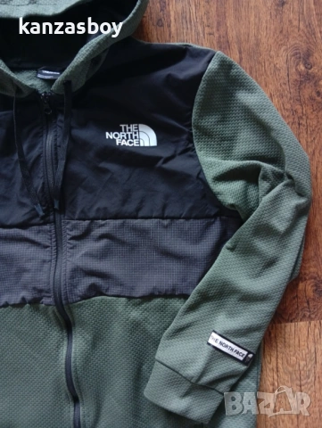 The North Face Mountain Athletics Doudounes - страхотно мъжко горнище р-р L, снимка 3 - Спортни дрехи, екипи - 53403153