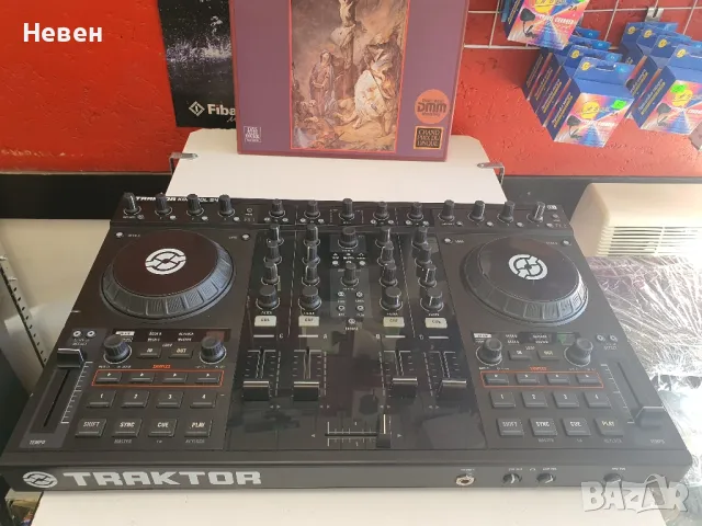 DJ TRAKTOR KONTROL S4 HW, снимка 5 - Ресийвъри, усилватели, смесителни пултове - 47834233