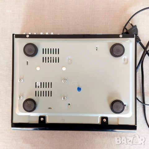 Продава DVD player Elite / ДВД плеър Елит с дистанционно и комплект кабели, снимка 4 - Плейъри, домашно кино, прожектори - 52074093