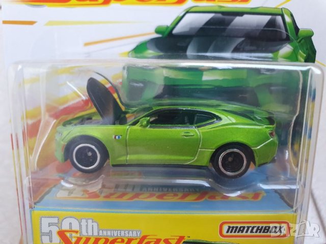 Matchbox Superfast количка '17 Chevy Camaro, снимка 5 - Колекции - 46410024