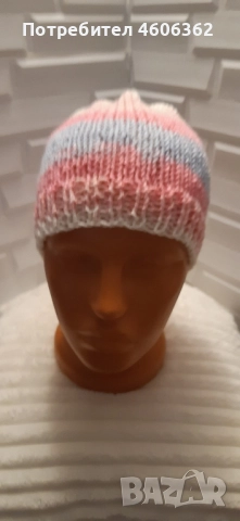 ръчно изплетена шапка , снимка 2 - Шапки, шалове и ръкавици - 51867315