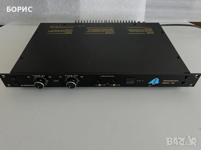 Усилвател AB INTERNATIONAL PROFESSIONAL SERIES 200  			