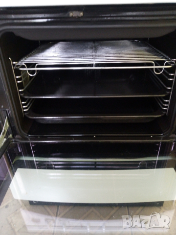 Свободно стояща печка с керамичен плот VOSS Electrolux 60 см широка 2 години гаранция!, снимка 10 - Печки, фурни - 44984537